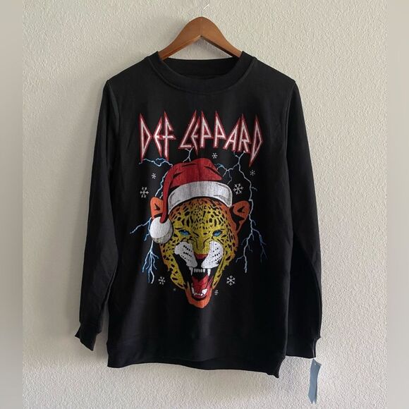 NWT Def Leppard Women Christmas Holiday Black Graphic Sweatshirt L Large - Picture 4 of 8